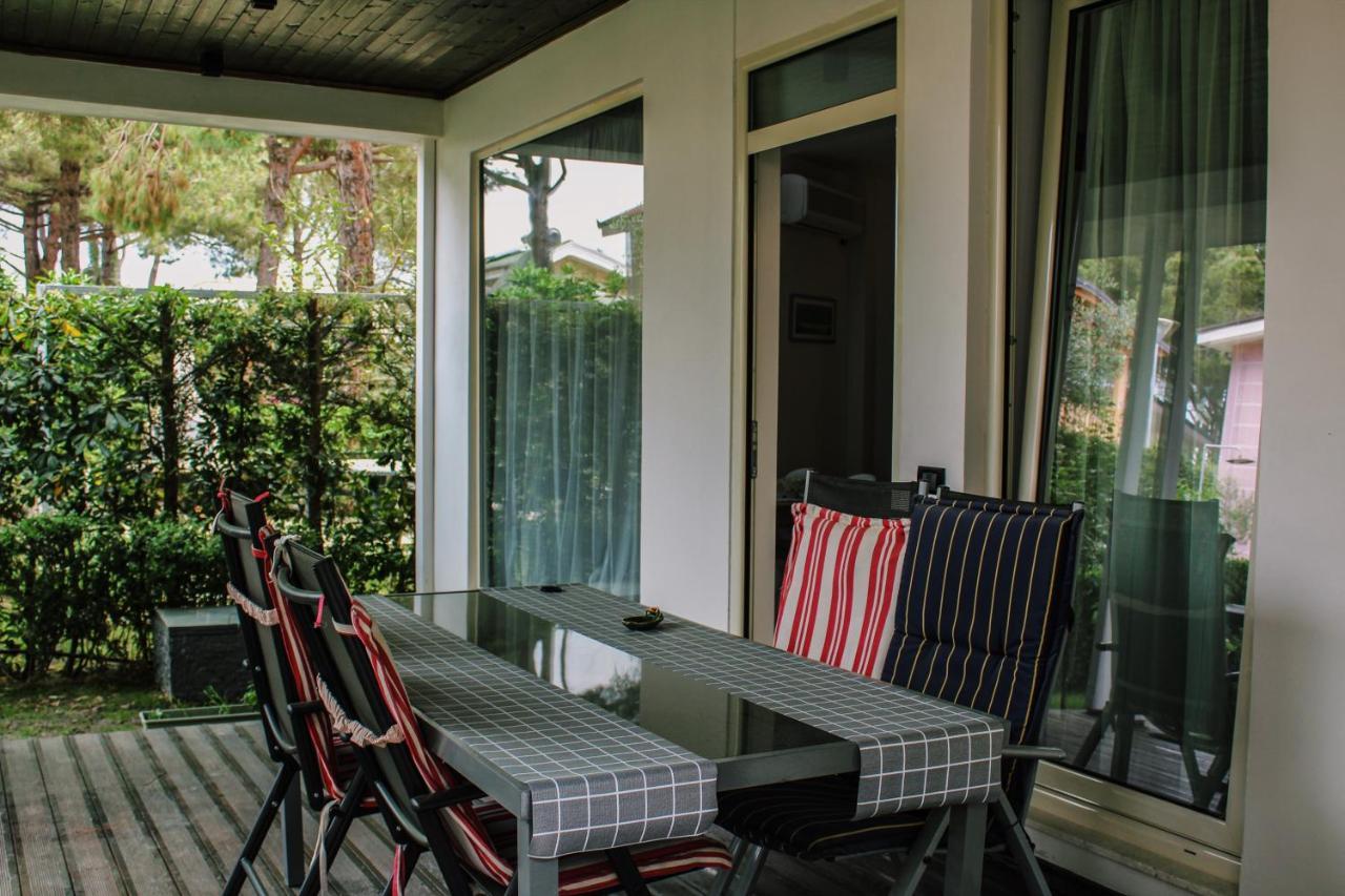 Ivy Lalzi Bay Beach House Драч Екстериор снимка